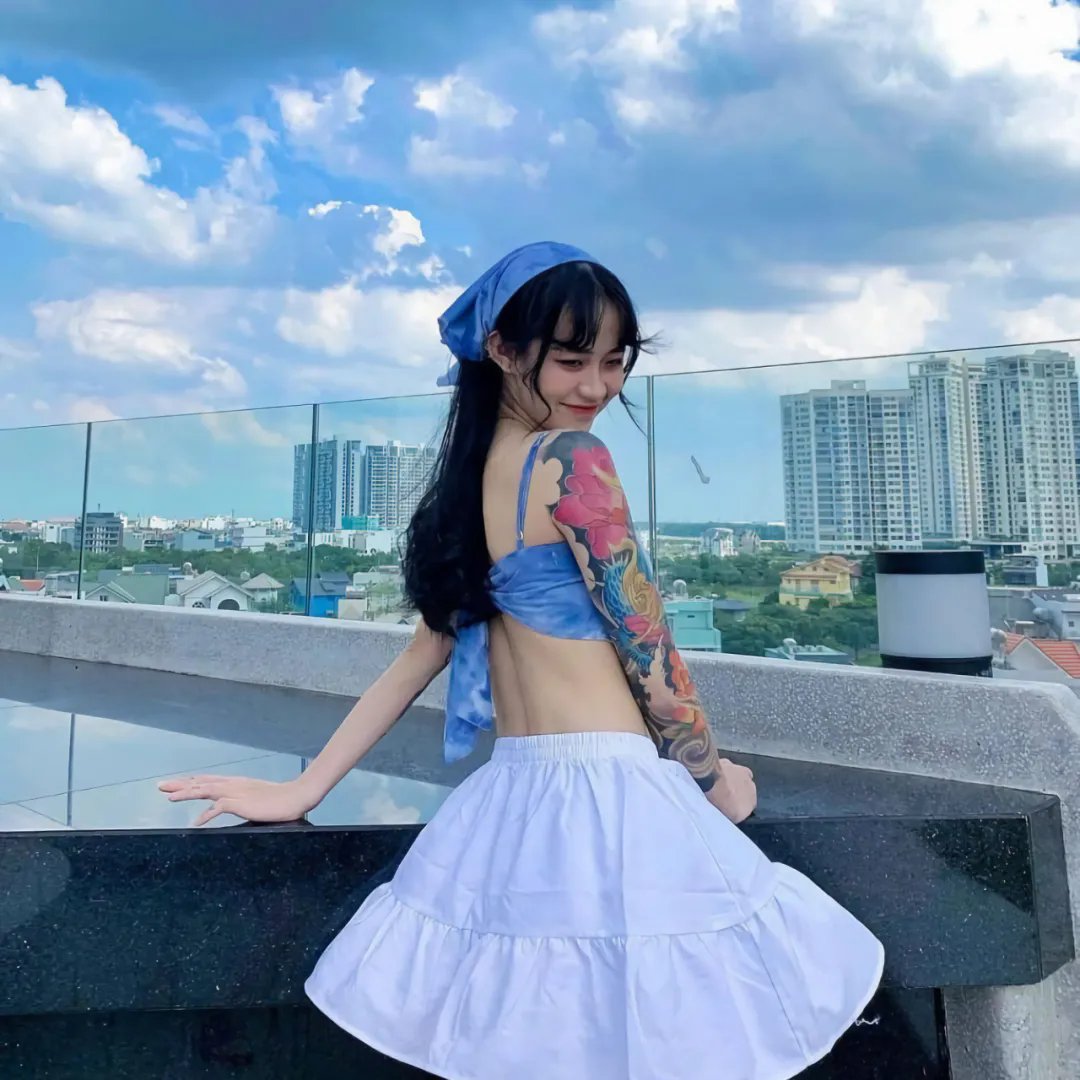 带剑的小孩